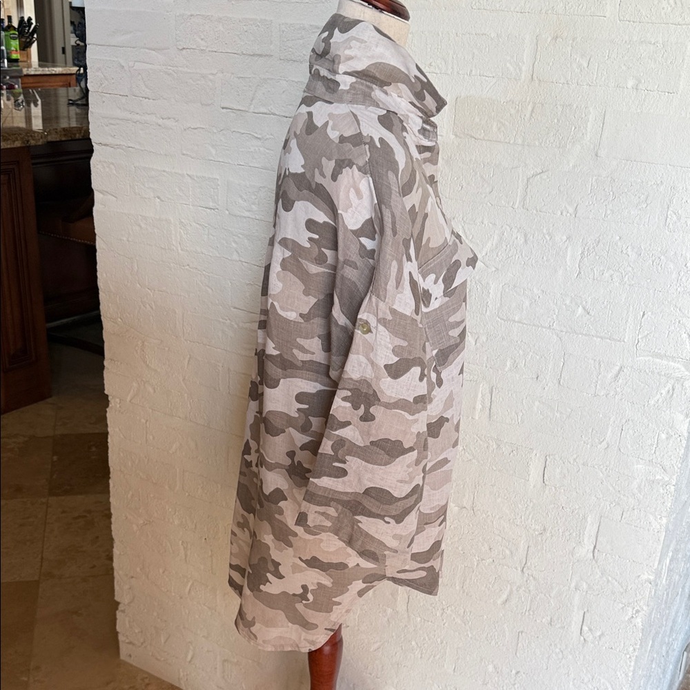Camouflage Button-Up Linen Shirt XL - Picture 4 of 7